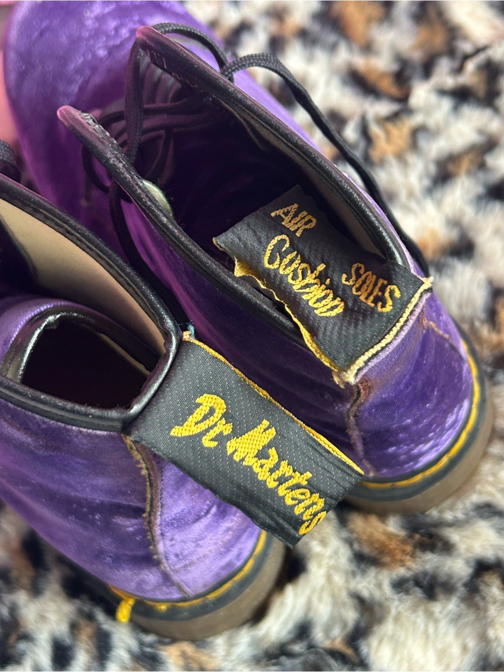 VINTAGE “Made in England” Purple Velvet Authentic Dr.Martens Lace Up Boots - Picture 3 of 8